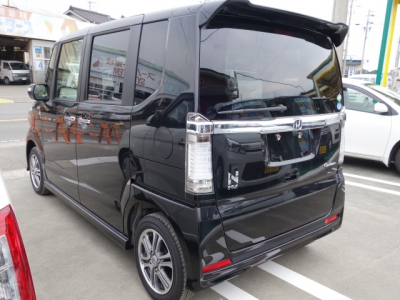 N-BOXカスタム(ホンダ)未使用車 後方
