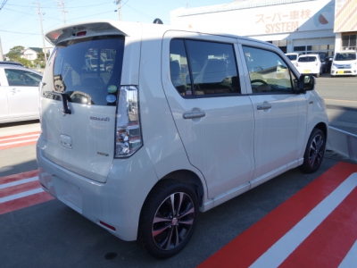 ワゴンR(スズキ)未使用車 内外装写真