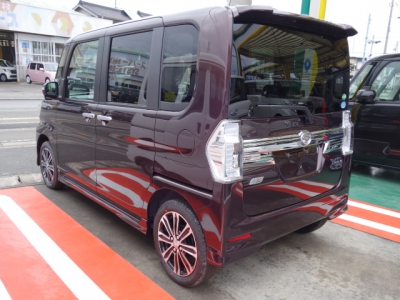 タントカスタム(ダイハツ)未使用車 後方