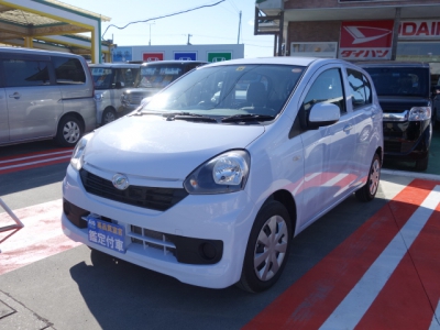 ミライース(ダイハツ)ディーラー試乗車 前方