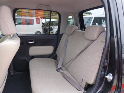 ミラココア(ダイハツ)ディーラー試乗車 後席内装