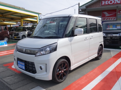 スペーシアカスタム(スズキ)登録済未使用車 前方