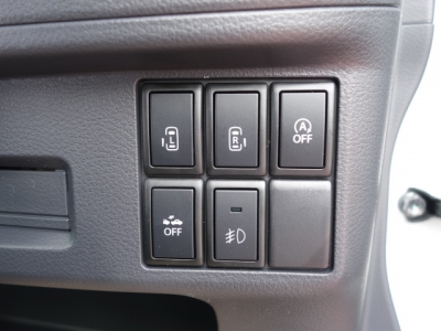 スペーシアカスタム(スズキ)登録済未使用車 内外装写真他