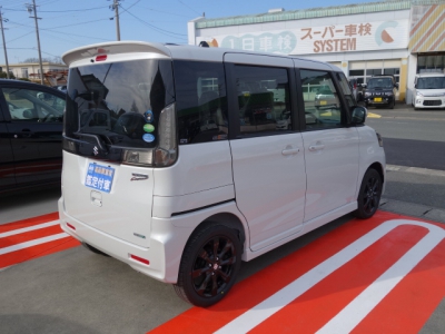 スペーシアカスタム(スズキ)登録済未使用車 内外装写真他