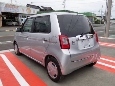 N-ONE(ホンダ)ディーラー試乗車 後方