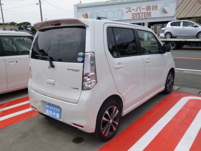 ワゴンRスティングレー(スズキ)ディーラー試乗車 内外装写真