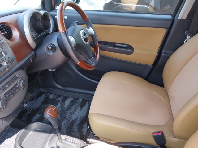 静岡県のダイハツ ナビ付ミラジーノ プレミアムXは未使用車(新古車