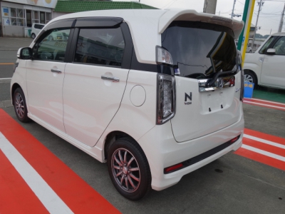 N-WGN(ホンダ)ディーラー試乗車 後方