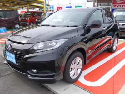 ヴェゼル(ホンダ)新車 前方