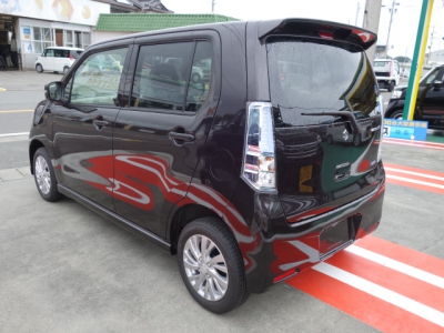 ワゴンR(スズキ)届出済未使用車 後方