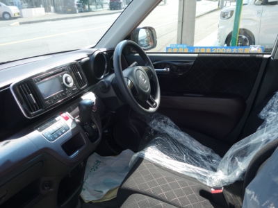 N-ONE(ホンダ)ディーラー試乗車 前席内装