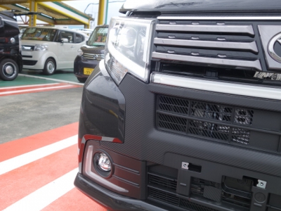 ムーヴカスタム(ダイハツ)登録済未使用車 内外装写真他１