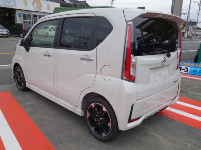 ムーヴカスタム(ダイハツ)登録済未使用車 後方