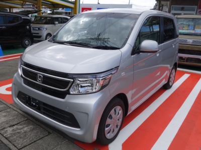 N-WGN(ホンダ)ディーラー試乗車 前方