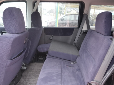 バモス(ホンダ)中古車 後席内装