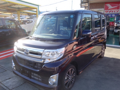 タントカスタム(ダイハツ)登録済未使用車 前方