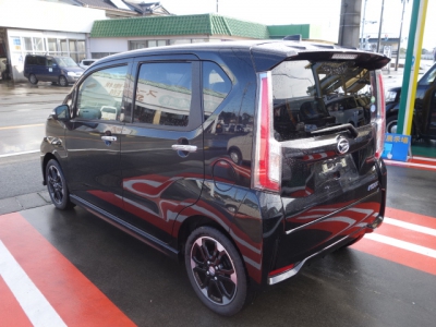 ムーヴカスタム(ダイハツ)登録済未使用車 後方