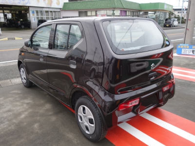 アルト(スズキ)登録済未使用車 後方