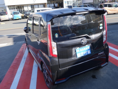 ムーヴカスタム(ダイハツ)登録済未使用車 後方