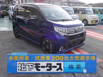 ムーヴカスタム(ダイハツ)ディーラー試乗車 全体