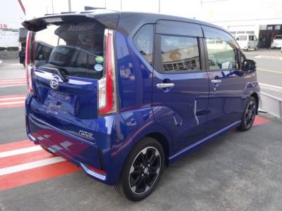 ムーヴカスタム(ダイハツ)ディーラー試乗車 内外装写真他