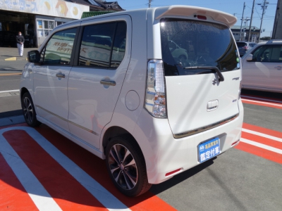 ワゴンRスティングレー(スズキ)登録済未使用車 後方