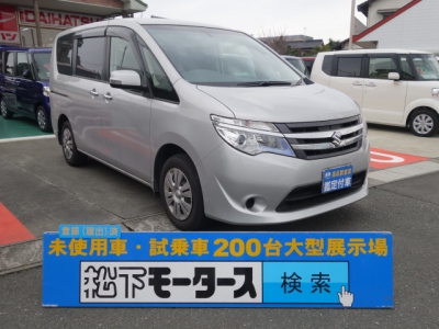 ランディ(スズキ)ディーラー試乗車 全体