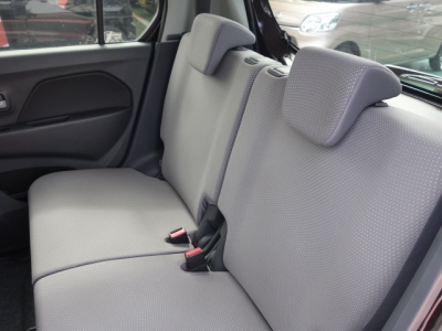 ワゴンR(スズキ)中古車 後席内装