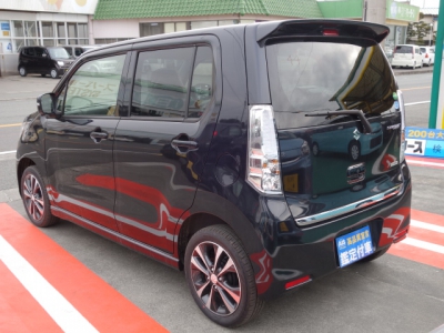 ワゴンRスティングレー(スズキ)登録済未使用車 後方