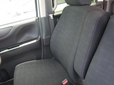 N-BOX(ホンダ)登録済未使用車 前席内装