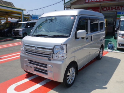 エブリイバン(スズキ)ディーラー試乗車 前方