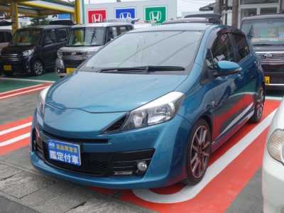 ヴィッツ(トヨタ)中古車 前方