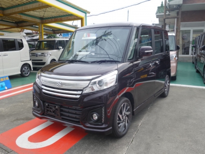 スペーシアカスタム(スズキ)登録済未使用車 前方
