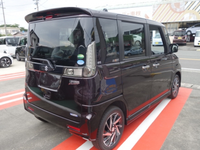 スペーシアカスタム(スズキ)登録済未使用車 内外装写真他