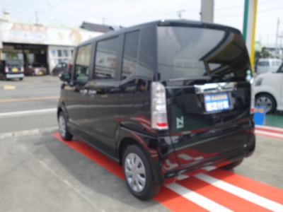 N-BOX(ホンダ)新車 後方