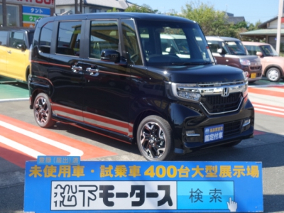 N-BOXカスタム(ホンダ)新車 全体