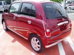 ミラジーノ(ダイハツ)未使用車 後方