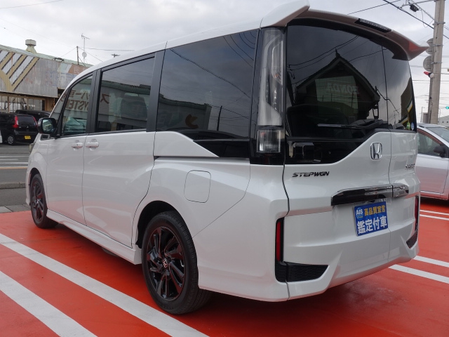 静岡県のホンダ ステップワゴンスパーダ スパーダ クールスピリット ホンダセンシング ブラックスタイルは未使用車 新古車 中古車大型展示場 松下モータース No 14
