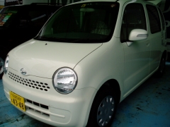 ムーヴラテ(ダイハツ)中古車 前方