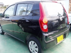 ミラ(ダイハツ)中古車 後方