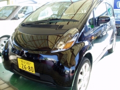 デリカD:5 4WD(三菱)中古車 前方