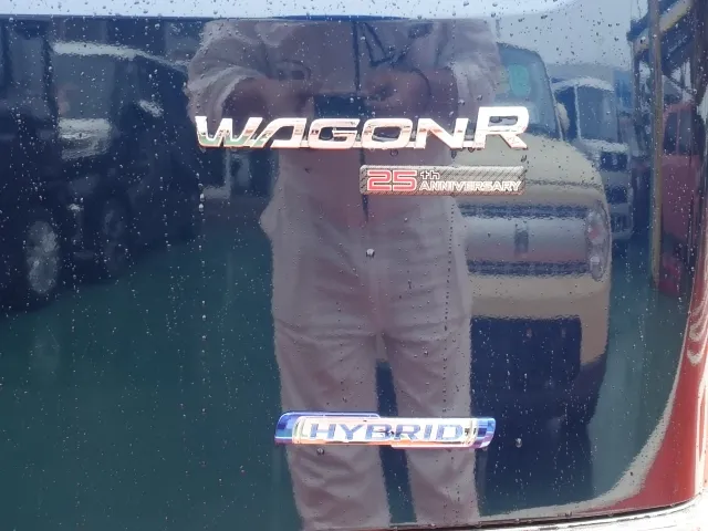 ワゴンR(スズキ)ハイブリッド ＦＸリミテッド　25周年記念車ディーラー試乗車 9