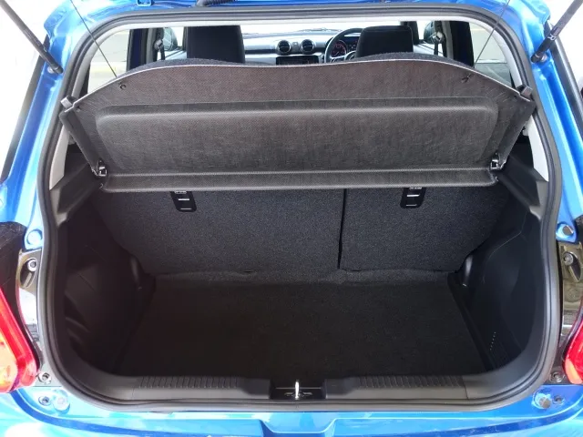 スイフト(スズキ)HYBRID RS セーフティパッケージ　全方位ディーラ-試乗車 7
