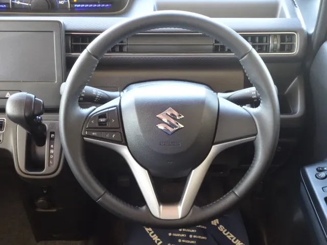 ワゴンR(スズキ)ハイブリッドFZ セーフティーパッケージ装着車ディ-ラ-試乗車 6