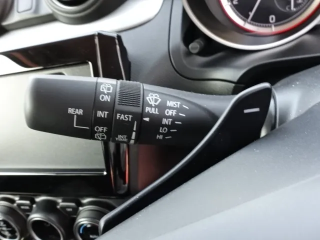 スイフト(スズキ)HYBRID RS セーフティパッケージ　全方位ディ-ラ-試乗車 15