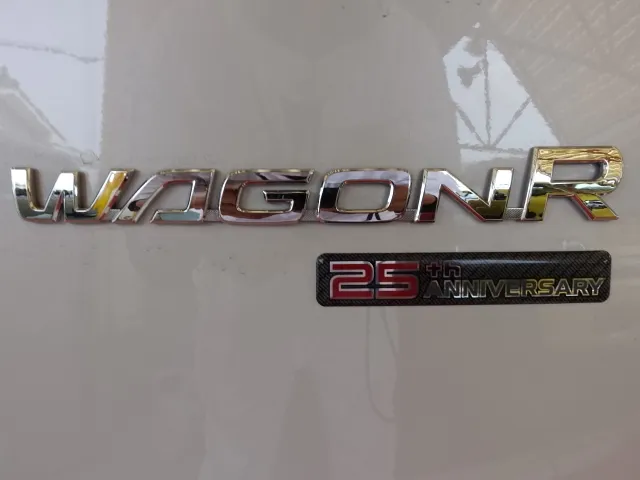 ワゴンR(スズキ)ハイブリッド　ＦＸリミテッド　25周年記念車　全方位カメラディーラ-試乗車 11