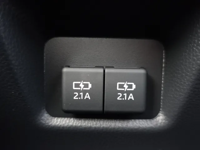 ＲＡＶ４(トヨタ)アドベンチャー4WD　オーディオレス登録済未使用車 7