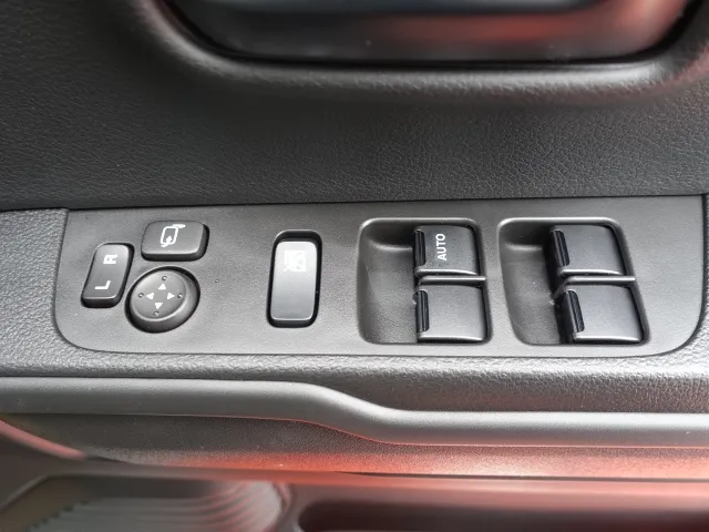 ハスラー(スズキ)ハイブリッドG セーフティサポート非装着車 サイドバイザー付届出済未使用車 12