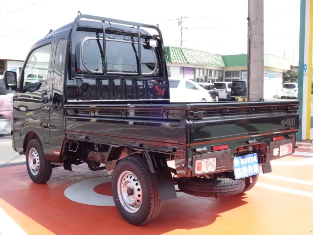 ハイゼットトラック ジャンボ エクストラ AT 2WD ダイハツ 新車見本展示有は静岡県 松下モータース 荷台広々、いろいろ積める！  [NO:12664]