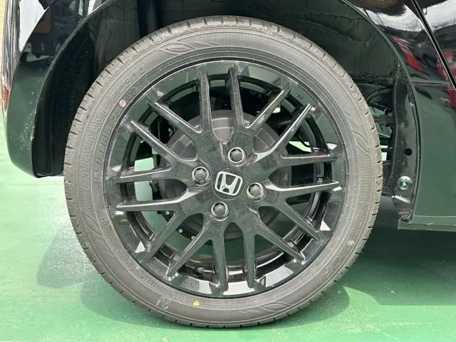 N-ONE(ホンダ)ＲＳ ６ＭＴ届出済未使用車 11